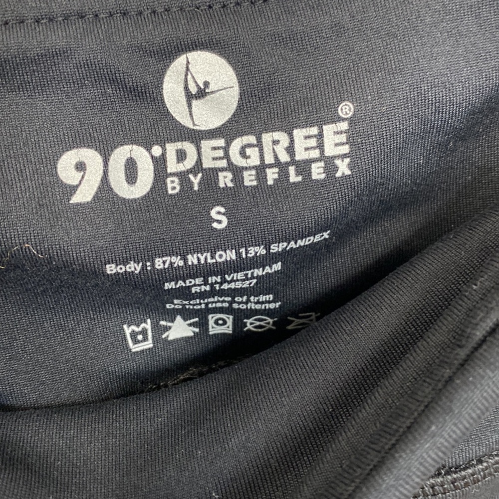 90° By Reflex Capri Length Athletic Leggings Black Size: Small - Picture 3 of 3